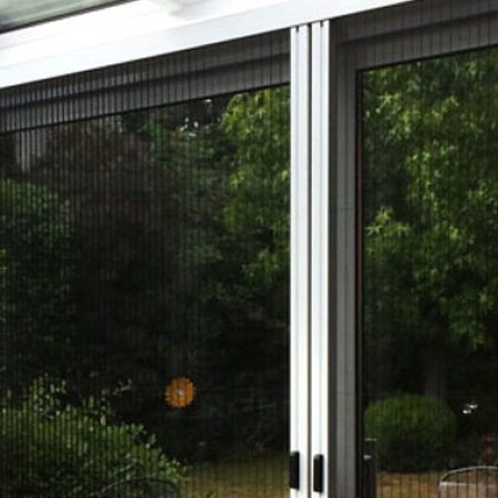 Insektenschutz-Plissee_fuer_Tueren-2